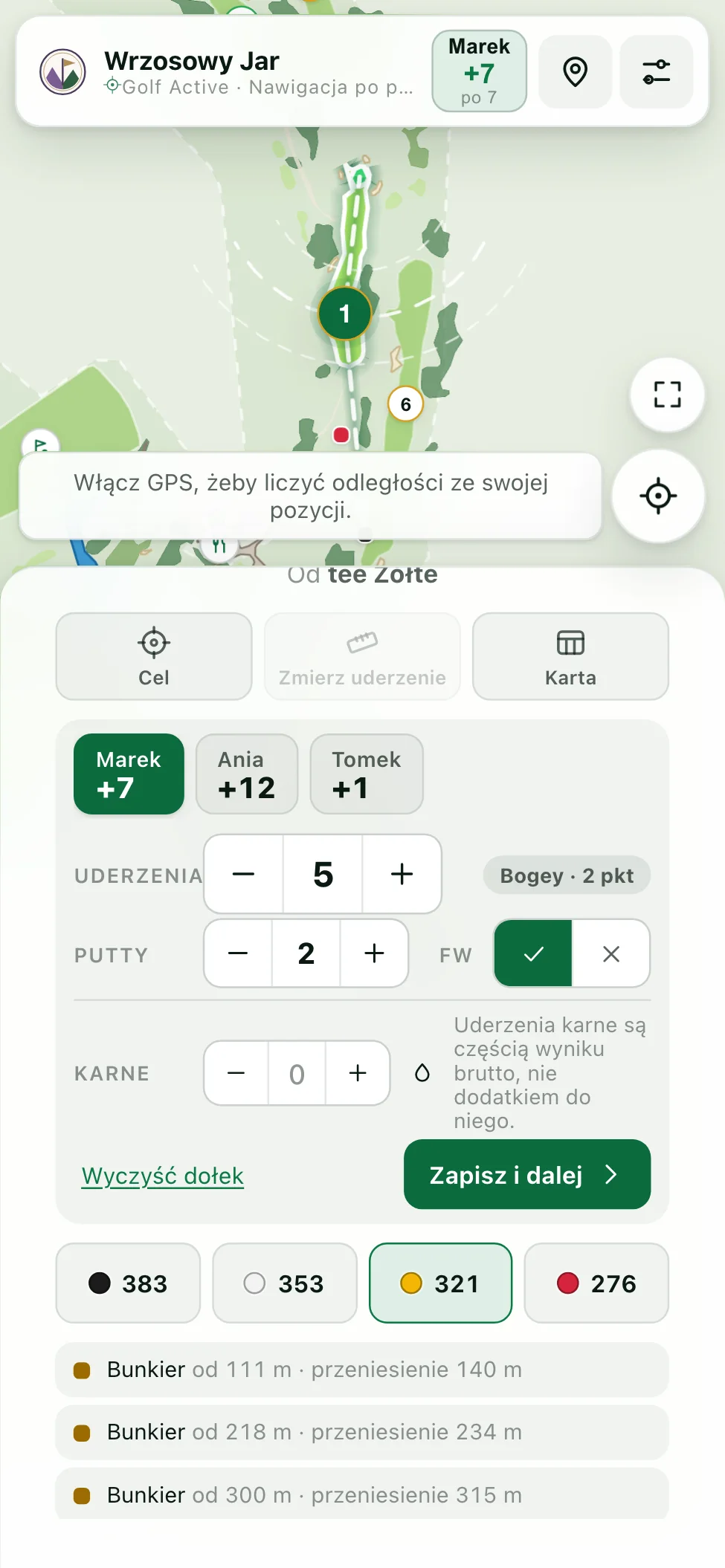 Karta rundy dla czterech graczy: pasek zakładek z imionami i wynikiem do par nad wpisem wyniku